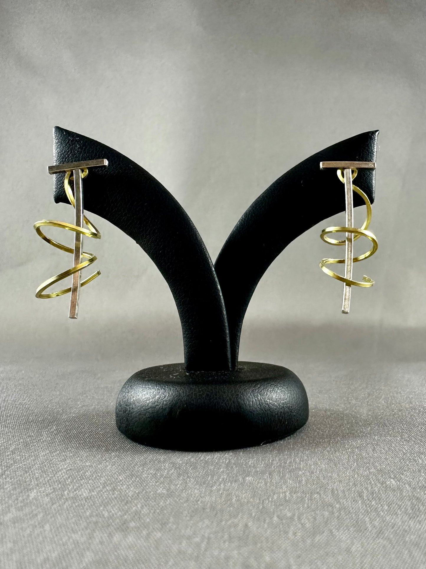 Contemporary Spiral Drops
